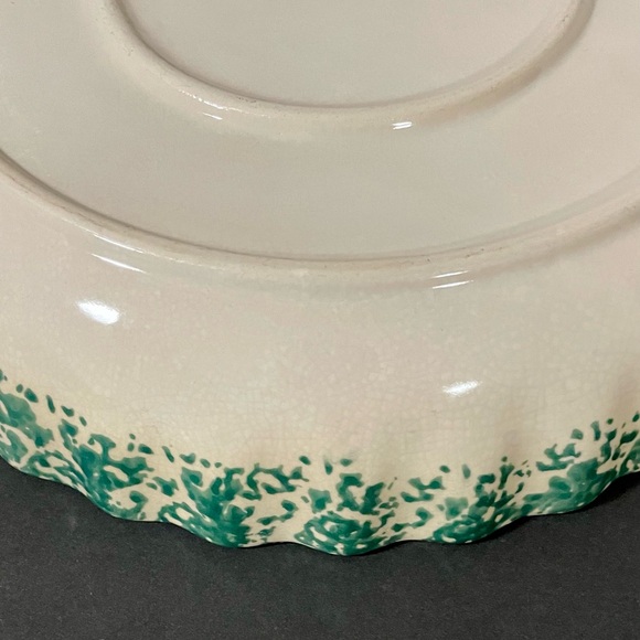 Flower Basket Pie Plate Pottery with Ruffle Edge in Green Sponge Paint 1980’s - Picture 5 of 8